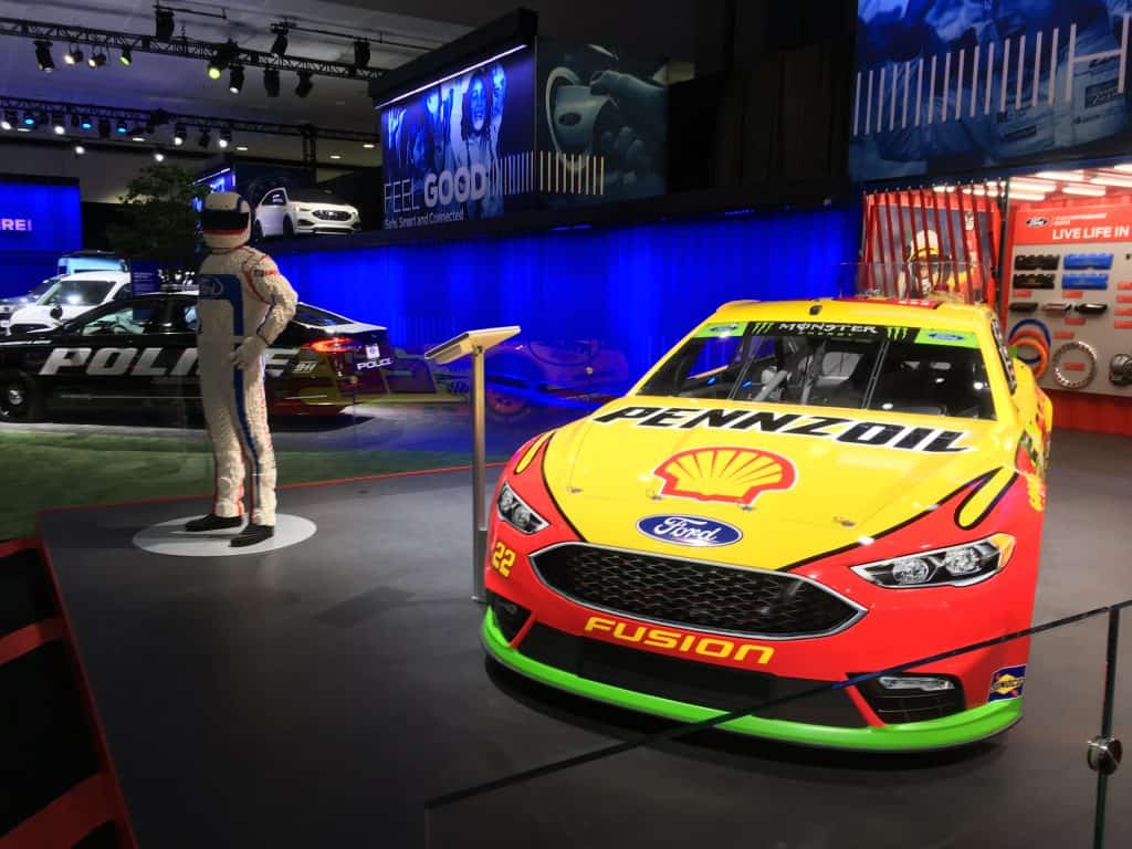 2018 ford fusion nascar joey logano la auto show lego ford figure