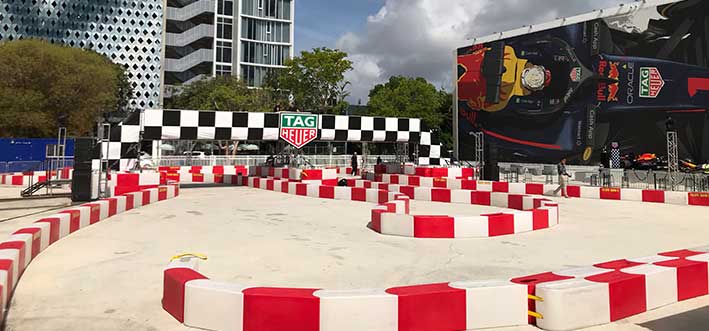 Mobile pop-up go kart track