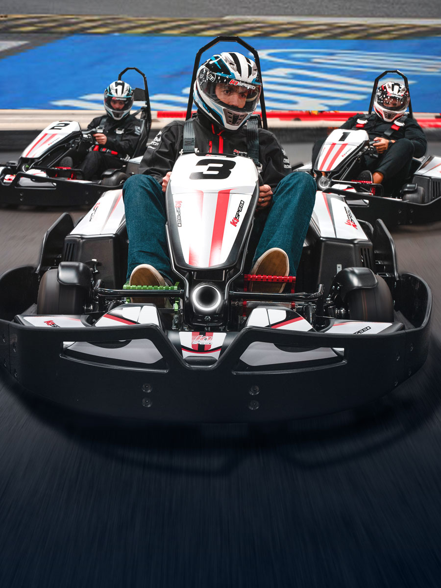 2 superlegger karts on track