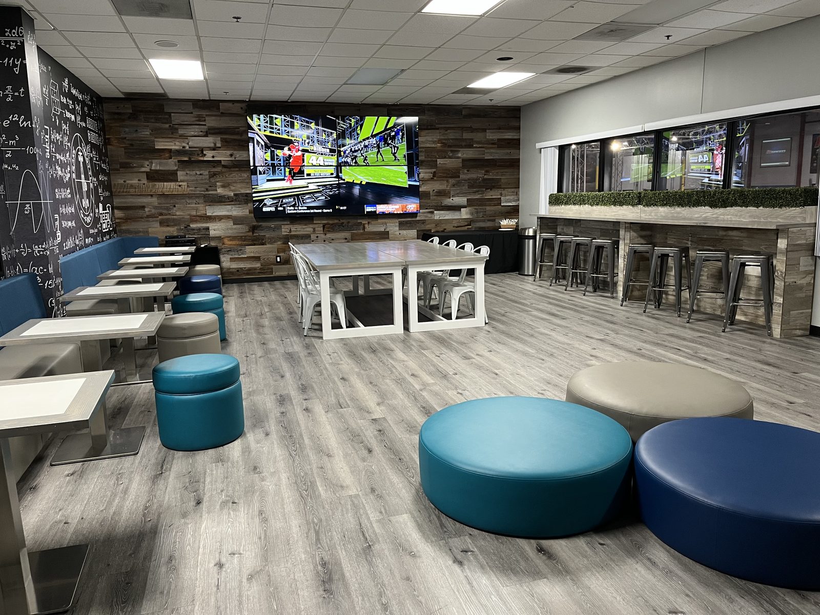 Indy room, event setup